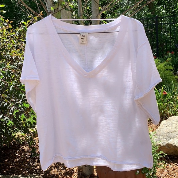 Free People Tops - Free People flowy Blouse